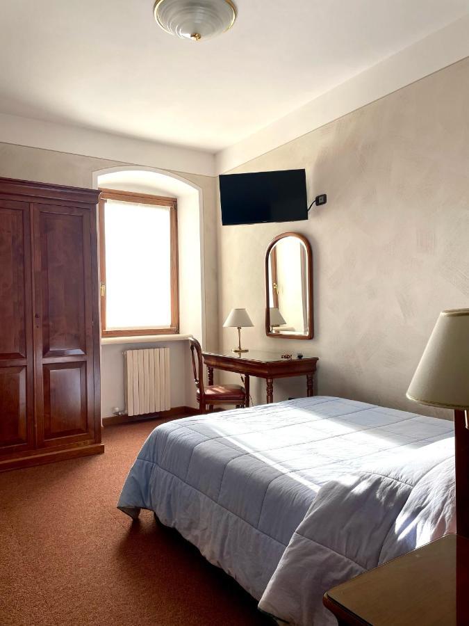 Albergo La Meridiana Castelnuovo del Garda Exterior foto